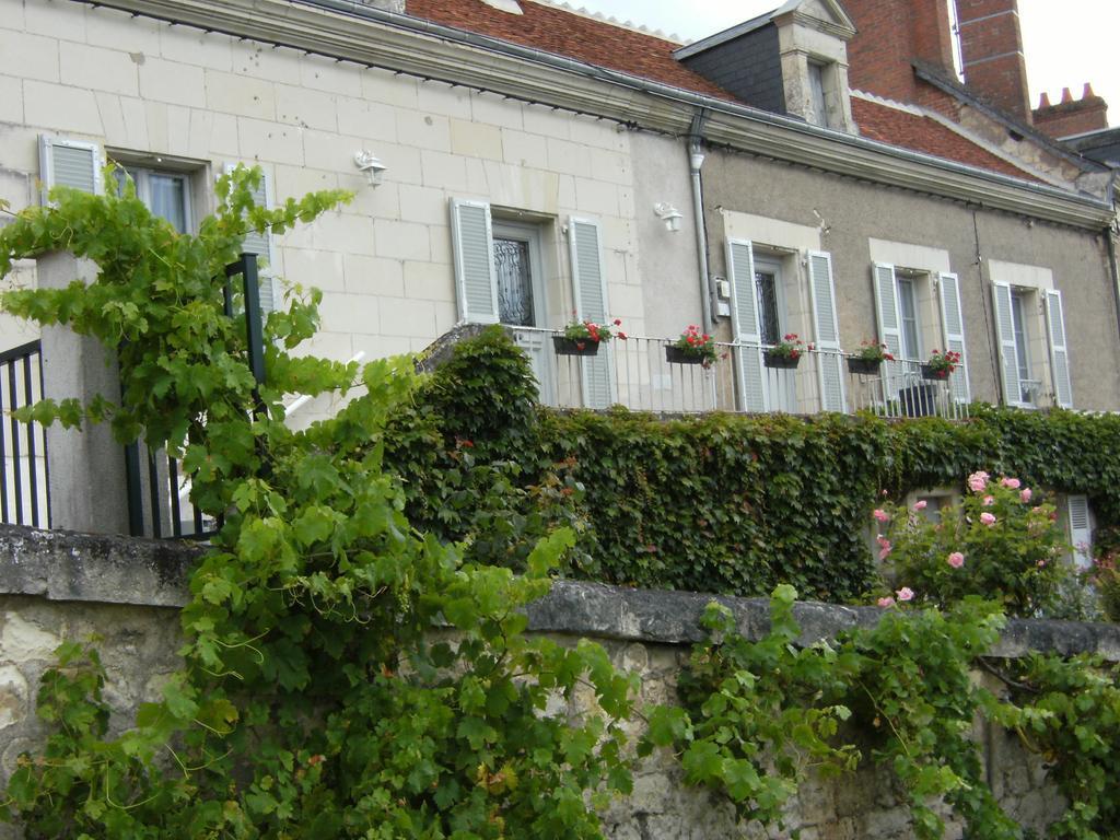 La Chaussee Des Ponts Noyers-sur-Cher Rom bilde